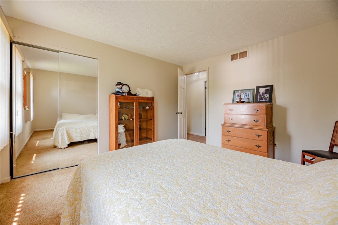 11 Brightwoods Lane, Brighton, New York image 19