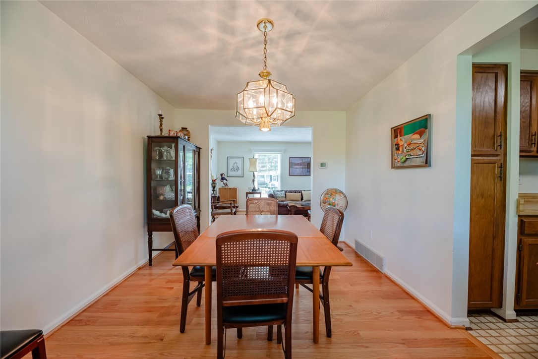 11 Brightwoods Lane, Brighton, New York image 11