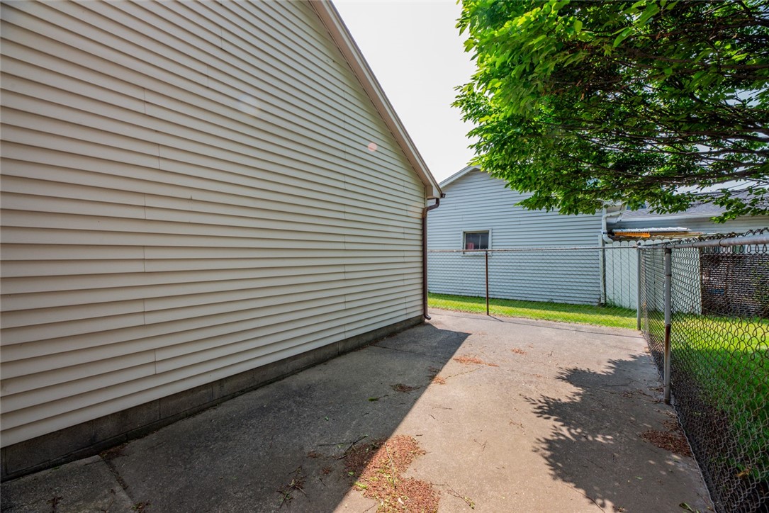 11 Brightwoods Lane, Brighton, New York image 30