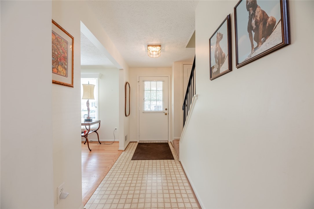11 Brightwoods Lane, Brighton, New York image 15