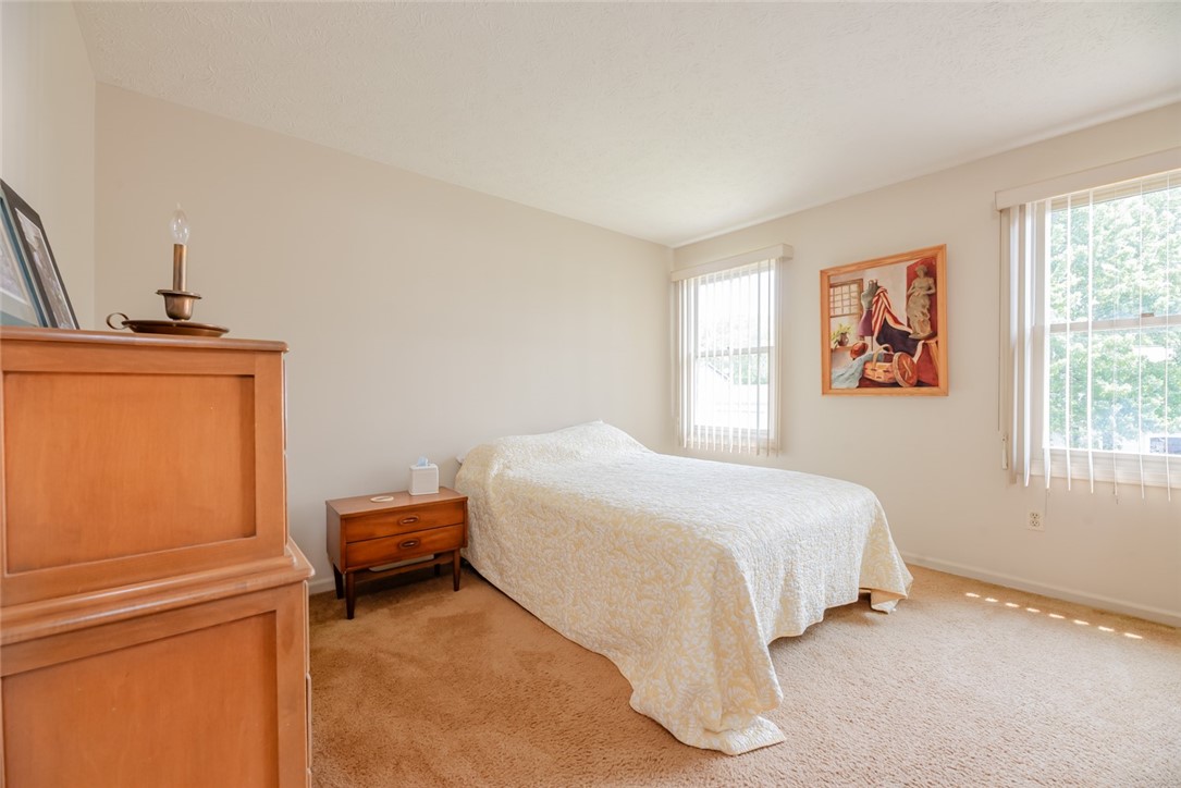 11 Brightwoods Lane, Brighton, New York image 17