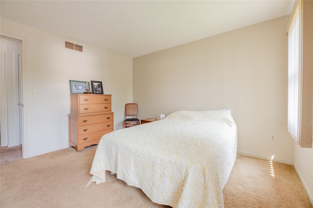 11 Brightwoods Lane, Brighton, New York image 18