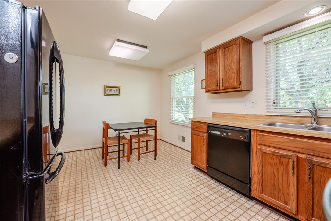 11 Brightwoods Lane, Brighton, New York image 12