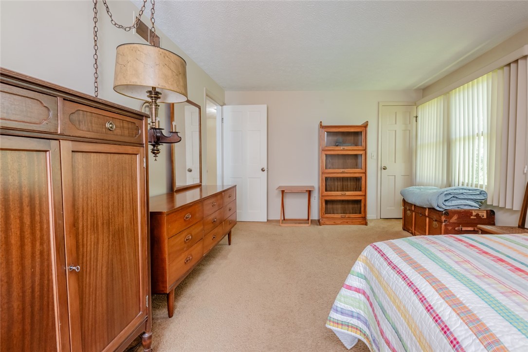 11 Brightwoods Lane, Brighton, New York image 23