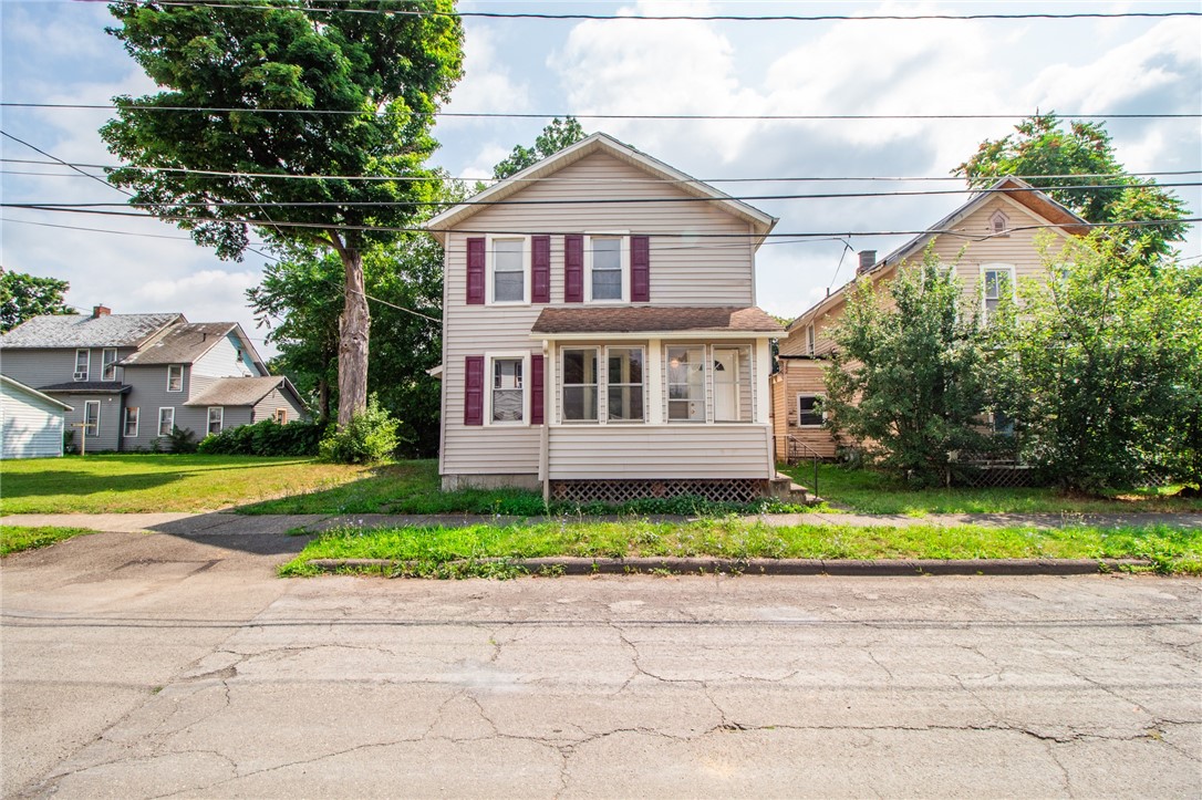 408 Oak Street