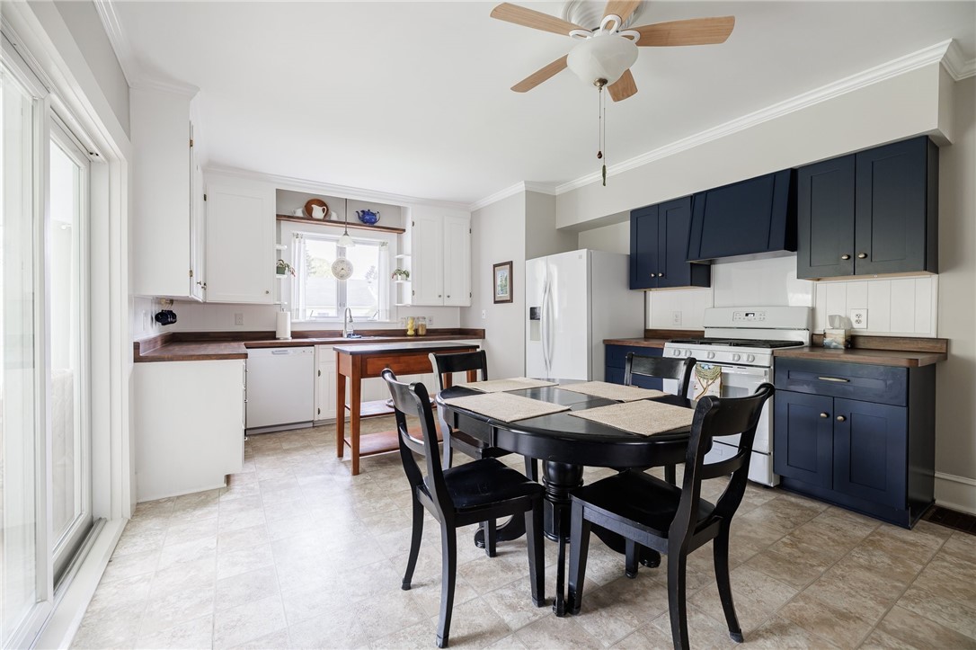 7770 Hamilton Street, Williamson, New York image 19