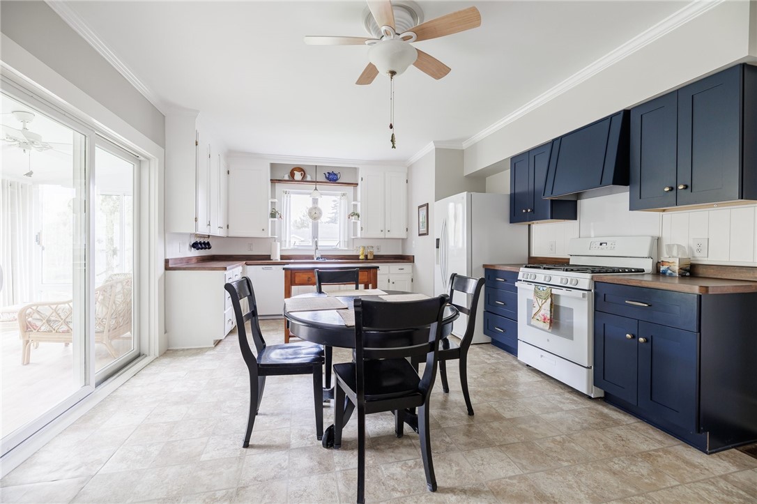 7770 Hamilton Street, Williamson, New York image 17