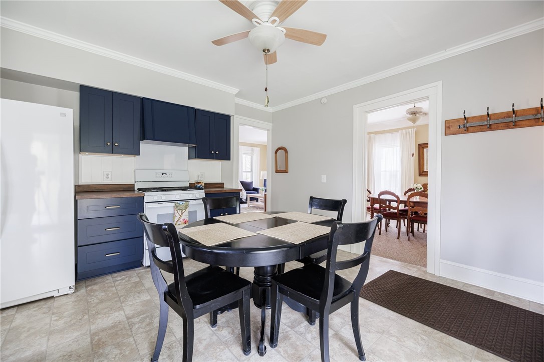 7770 Hamilton Street, Williamson, New York image 18