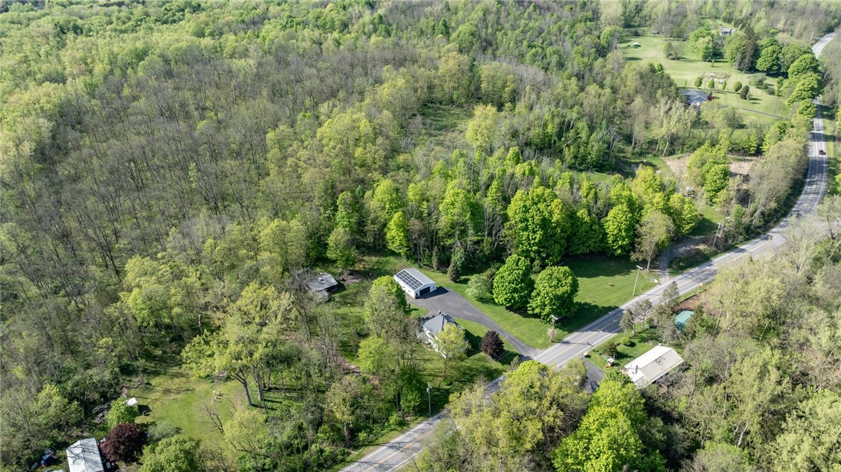 4105 N Creek Road, Palmyra, New York image 36