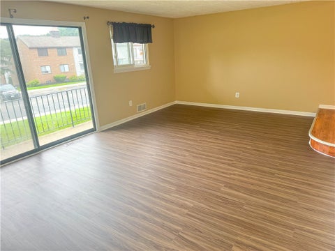 Tiny photo for 10-2 High Gate Trl, Perinton, NY 14450 (MLS # R1708812)