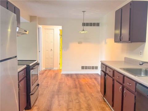 Tiny photo for 10-2 High Gate Trl, Perinton, NY 14450 (MLS # R1708812)