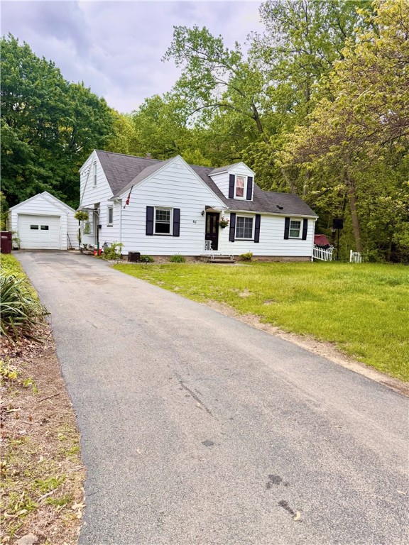 61 Tamarack Dr, Irondequoit, New York image 2