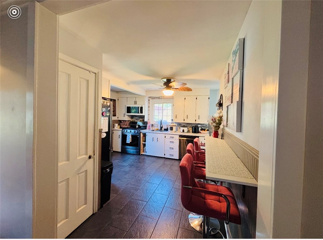 61 Tamarack Dr, Irondequoit, New York image 3