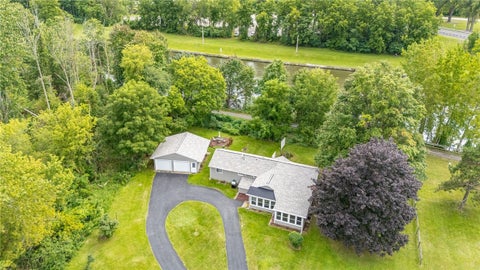 Homes For Sale - 5 State Route 350<br/> Macedon, NY 14502