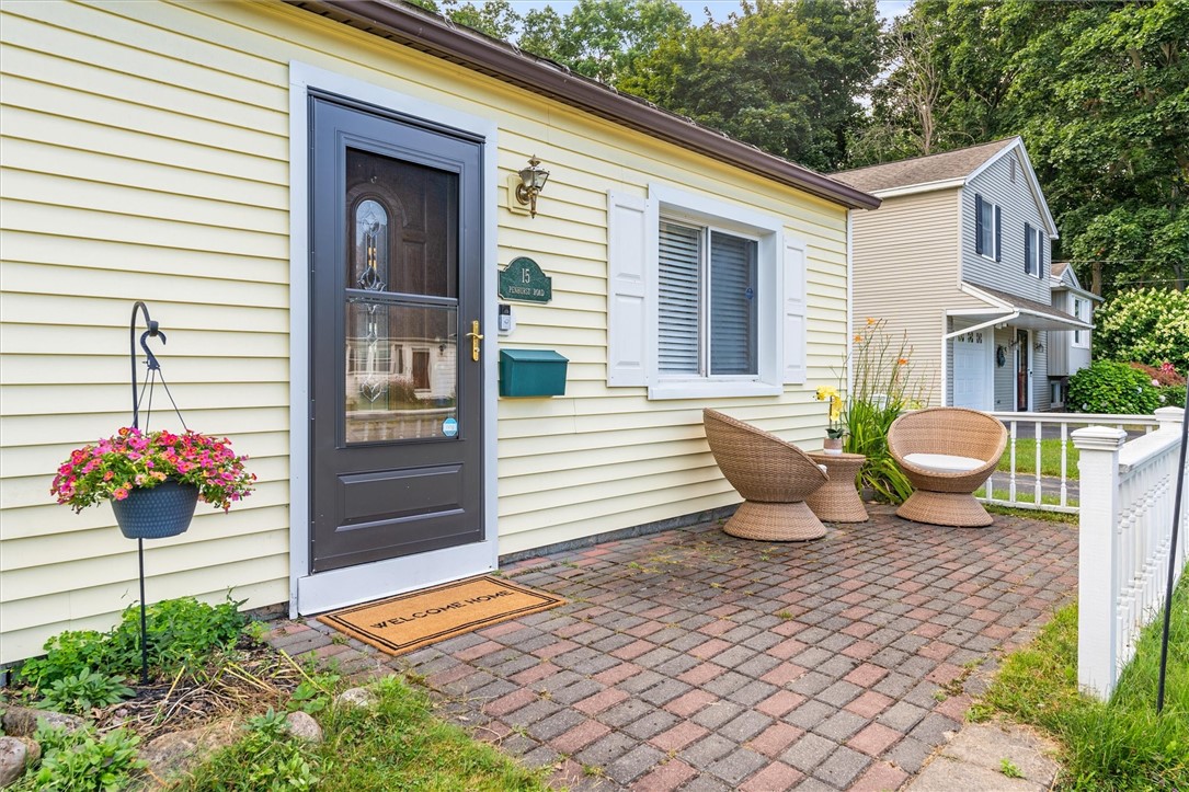Search Properties 2 15 penhurst road