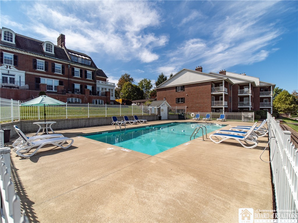 6 w terrace avenue 11