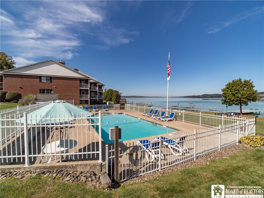 6 w terrace avenue 11