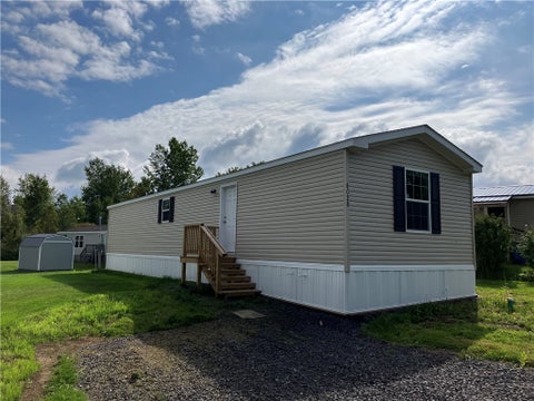 Mobile Home For Sale - 6028 Manley Drive<br/> Wolcott, NY 13143