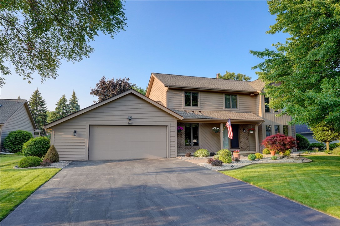 144 Wood Run, Greece, New York image 1