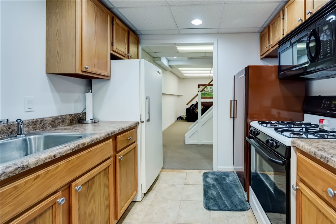 144 Wood Run, Greece, New York image 26