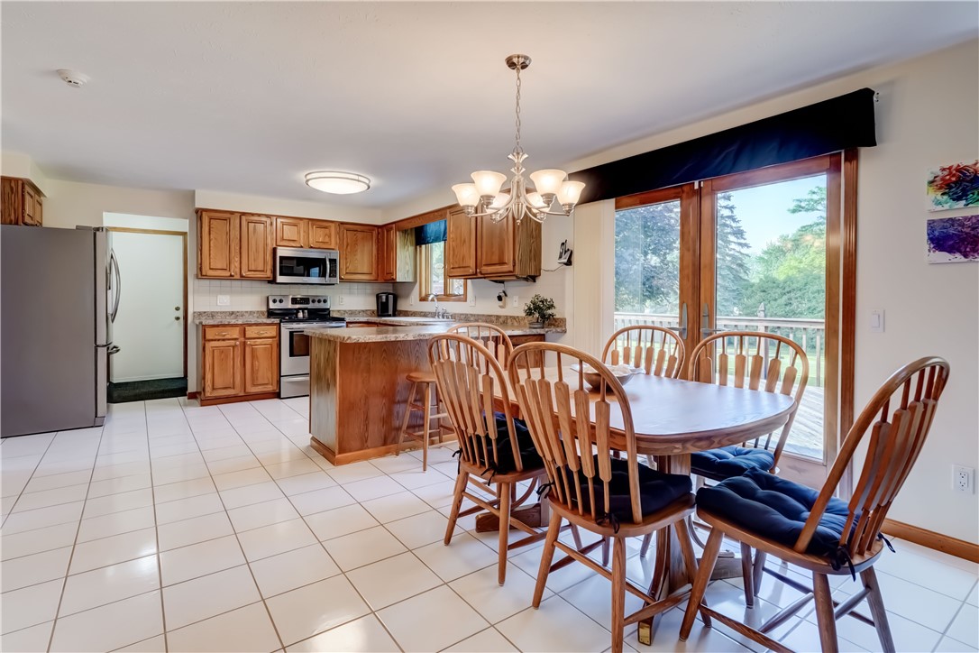 144 Wood Run, Greece, New York image 6