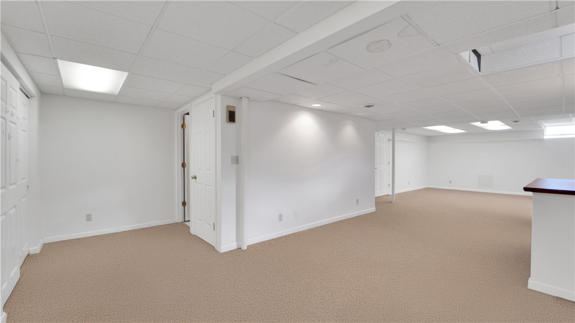 46 Stonington Drive, Pittsford, New York image 38