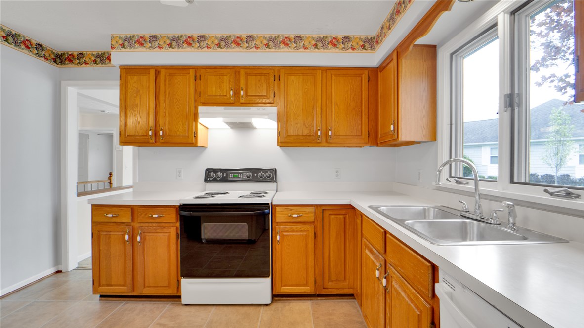 46 Stonington Drive, Pittsford, New York image 19