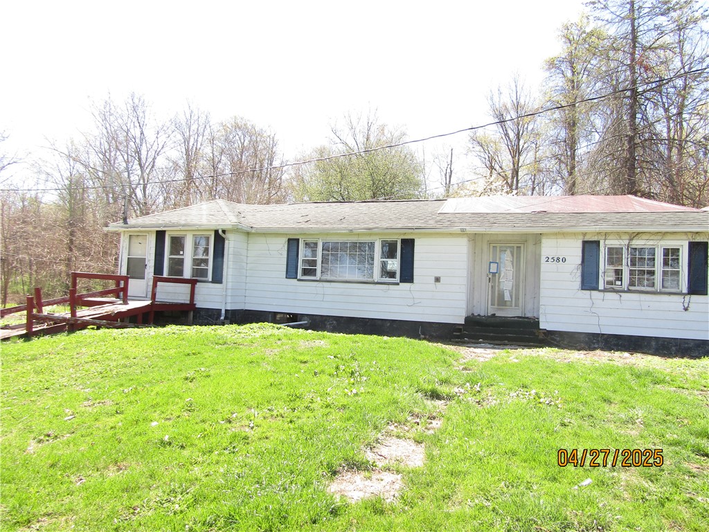 2580 Telephone Road, New York, New York image 1