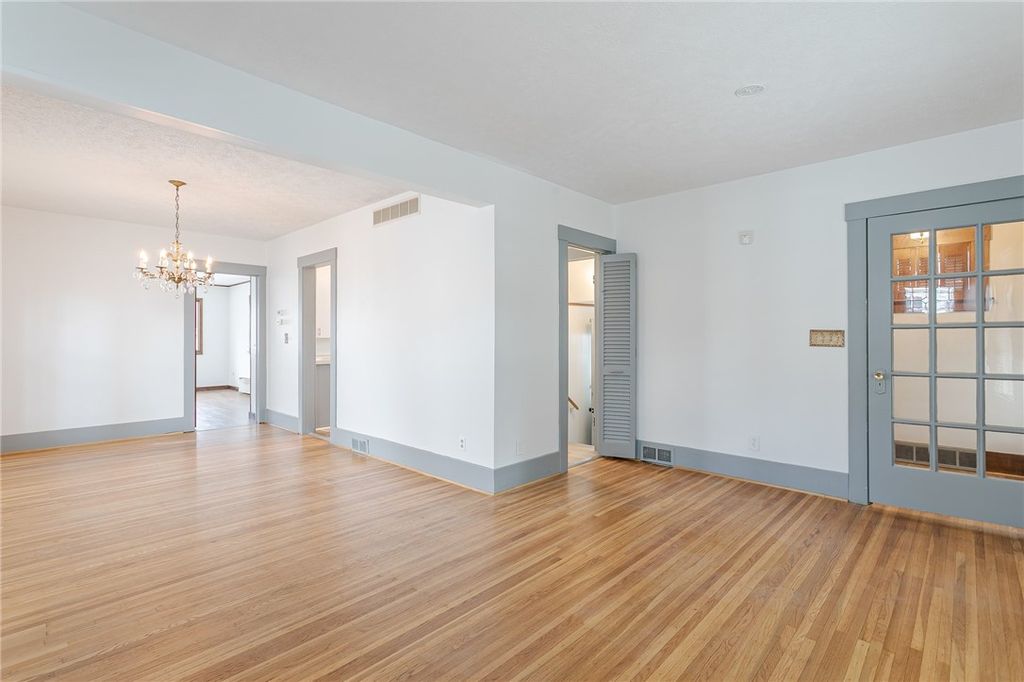 Photo of 176 Merwin Avenue, Rochester, NY 14609 (MLS # R1670406)