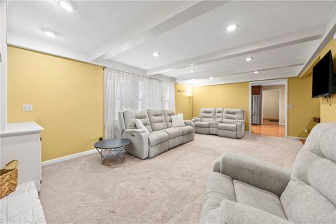 Tiny photo for 32 Summit Oaks, Pittsford, NY 14534 (MLS # R1689969)
