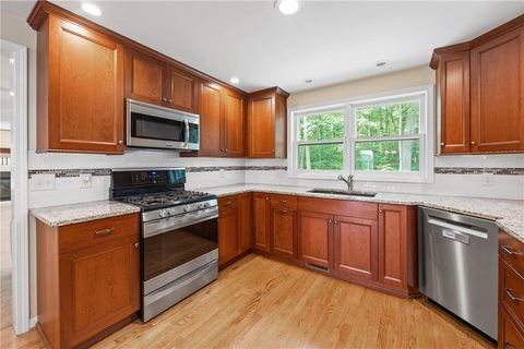 Tiny photo for 32 Summit Oaks, Pittsford, NY 14534 (MLS # R1689969)