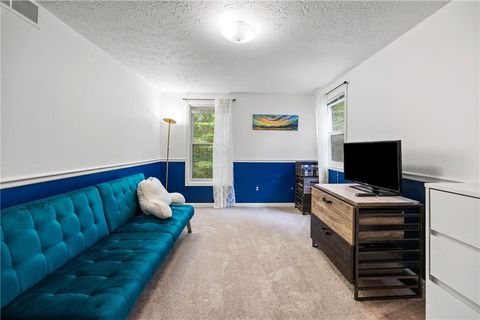 Tiny photo for 32 Summit Oaks, Pittsford, NY 14534 (MLS # R1689969)