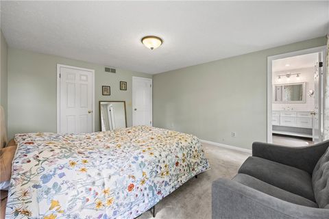 Tiny photo for 32 Summit Oaks, Pittsford, NY 14534 (MLS # R1689969)