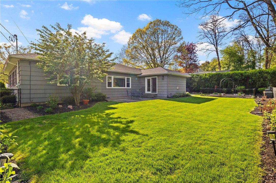 140 Overbrook Rd Rd, Pittsford, New York image 39