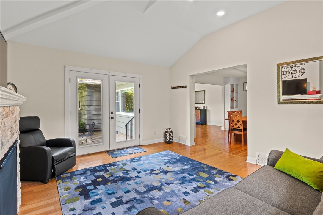 140 Overbrook Rd Rd, Pittsford, New York image 13