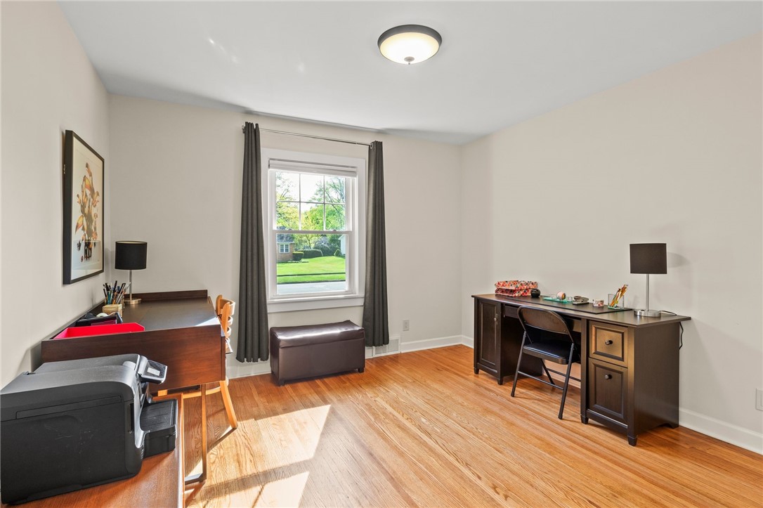 140 Overbrook Rd Rd, Pittsford, New York image 19