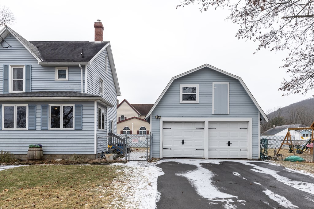 229 Robinwood Avenue, Elmira, New York image 43