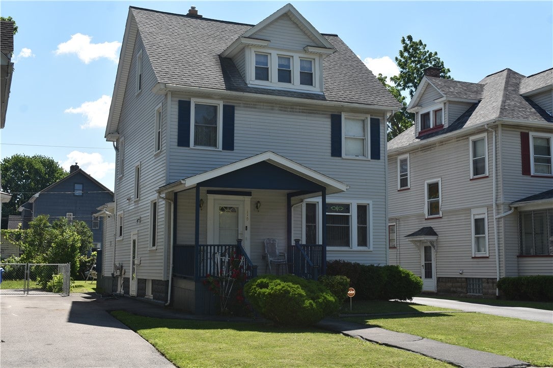 116 Woodbine Avenue