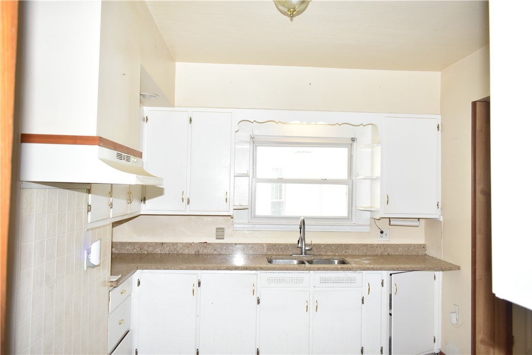 116 Woodbine Avenue