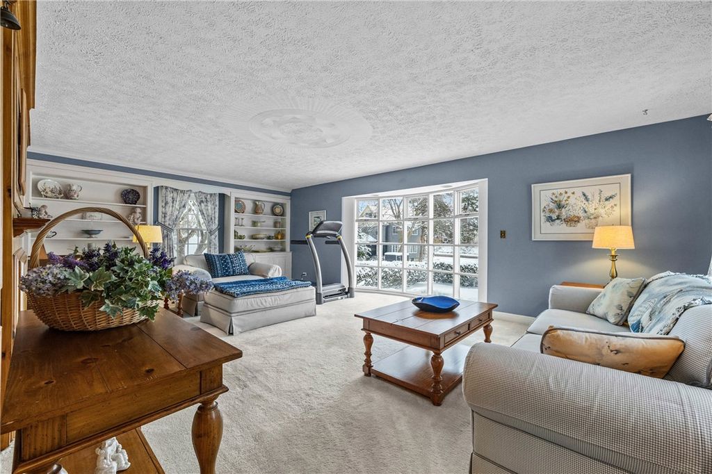 Photo of 103 Garden Lane, Arcadia, NY 14513 (MLS # R1667209)