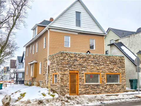 Multifamily For Sale - 524 Dewey Avenue<br/> Monroe County, Rochester, NY 14613