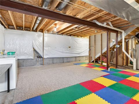 Tiny photo for 84 Goldfinch Drive, Henrietta, NY 14586 (MLS # R1685068)