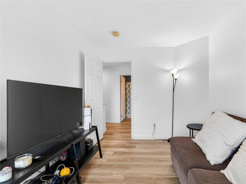 Tiny photo for 84 Goldfinch Drive, Henrietta, NY 14586 (MLS # R1685068)