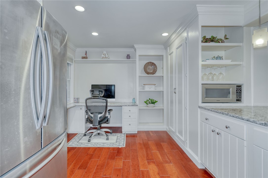 40 Runnymede Rd Road, Brighton, New York image 15