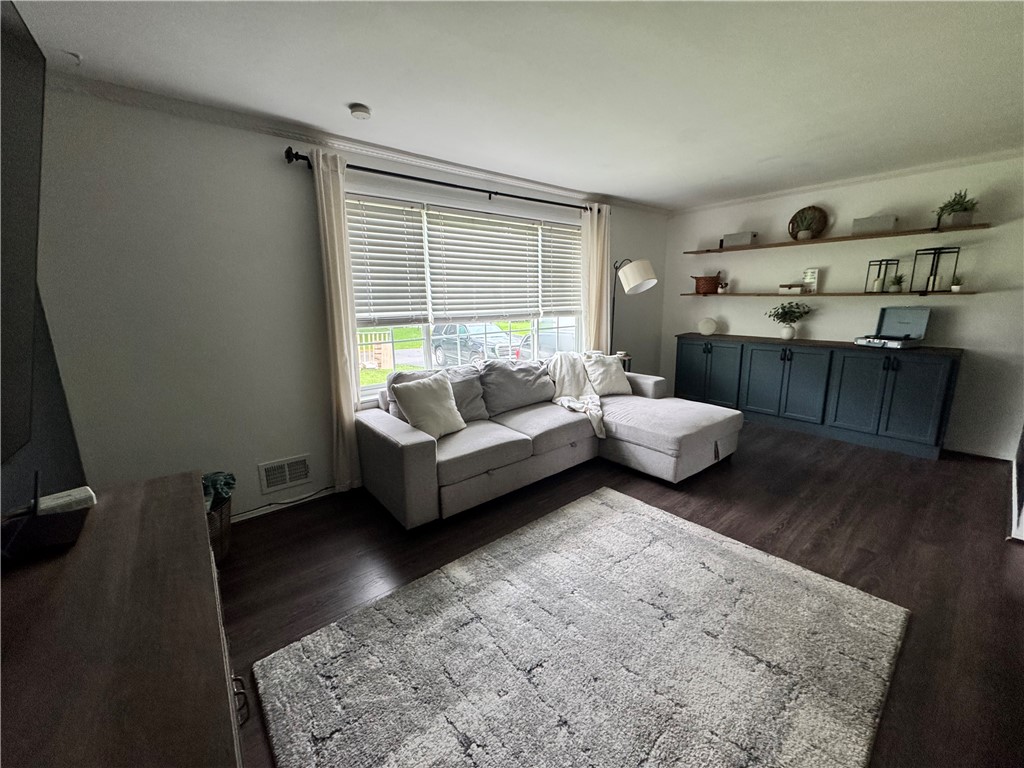 319 Ford Ave Avenue, Gates, New York image 4