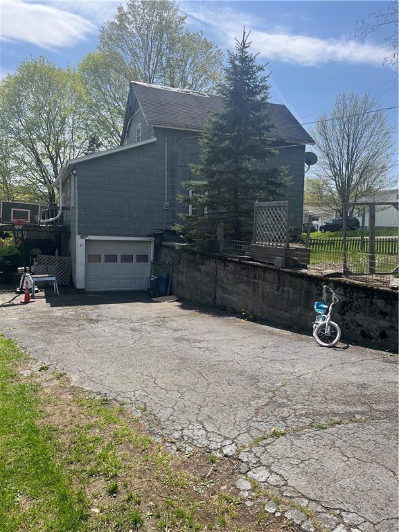 82 Saint John Street, Walton, New York image 9