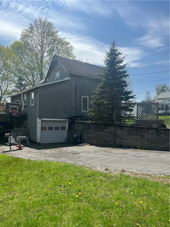82 Saint John Street, Walton, New York image 7