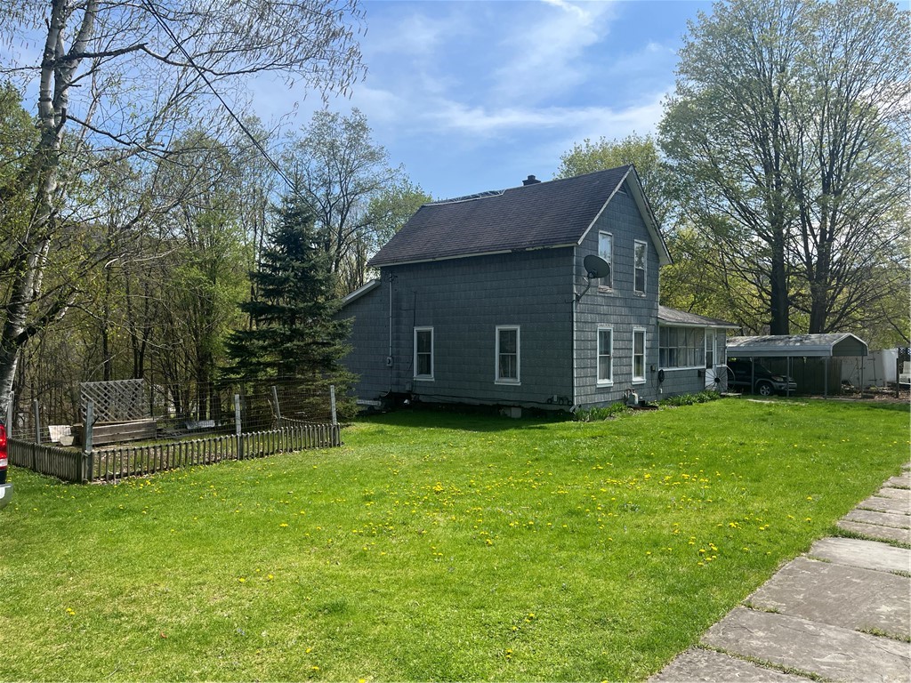 82 Saint John Street, Walton, New York image 6