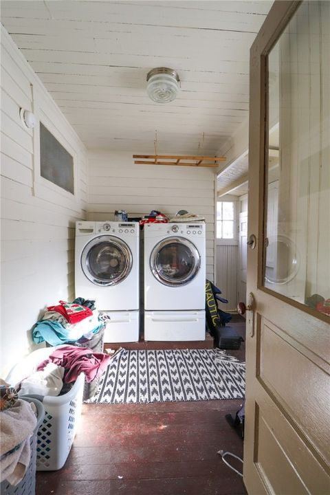 Tiny photo for 615 W Gray Street, Elmira City, NY 14905 (MLS # R1655061)