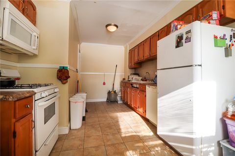 Tiny photo for 615 W Gray Street, Elmira City, NY 14905 (MLS # R1655061)